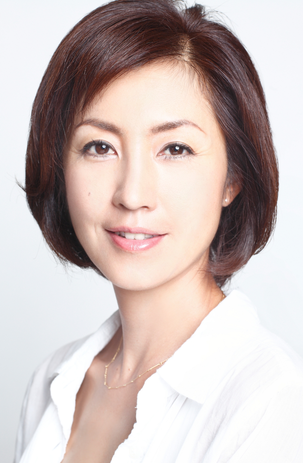 新谷彰子