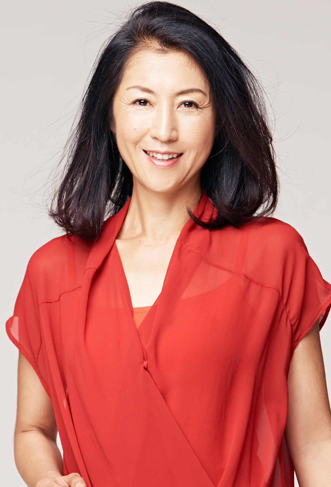 新谷彰子