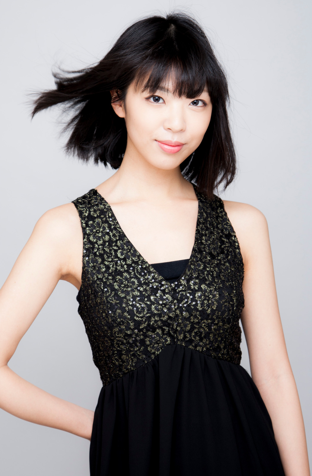 井上明香