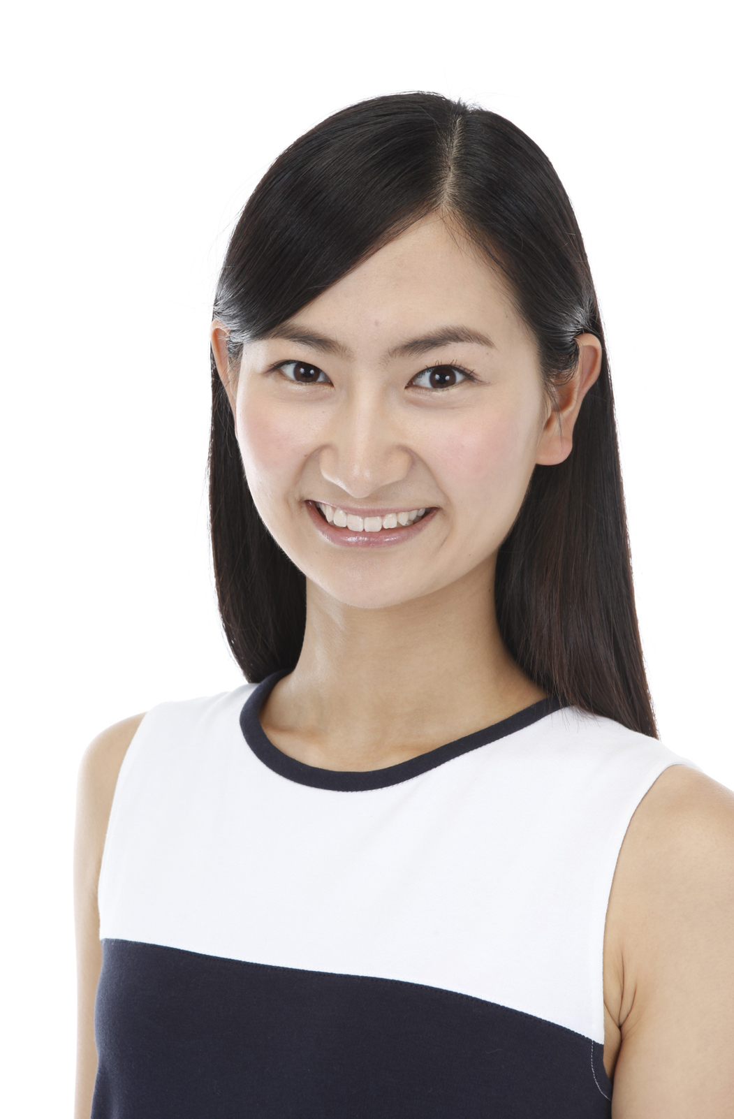 尾高真央