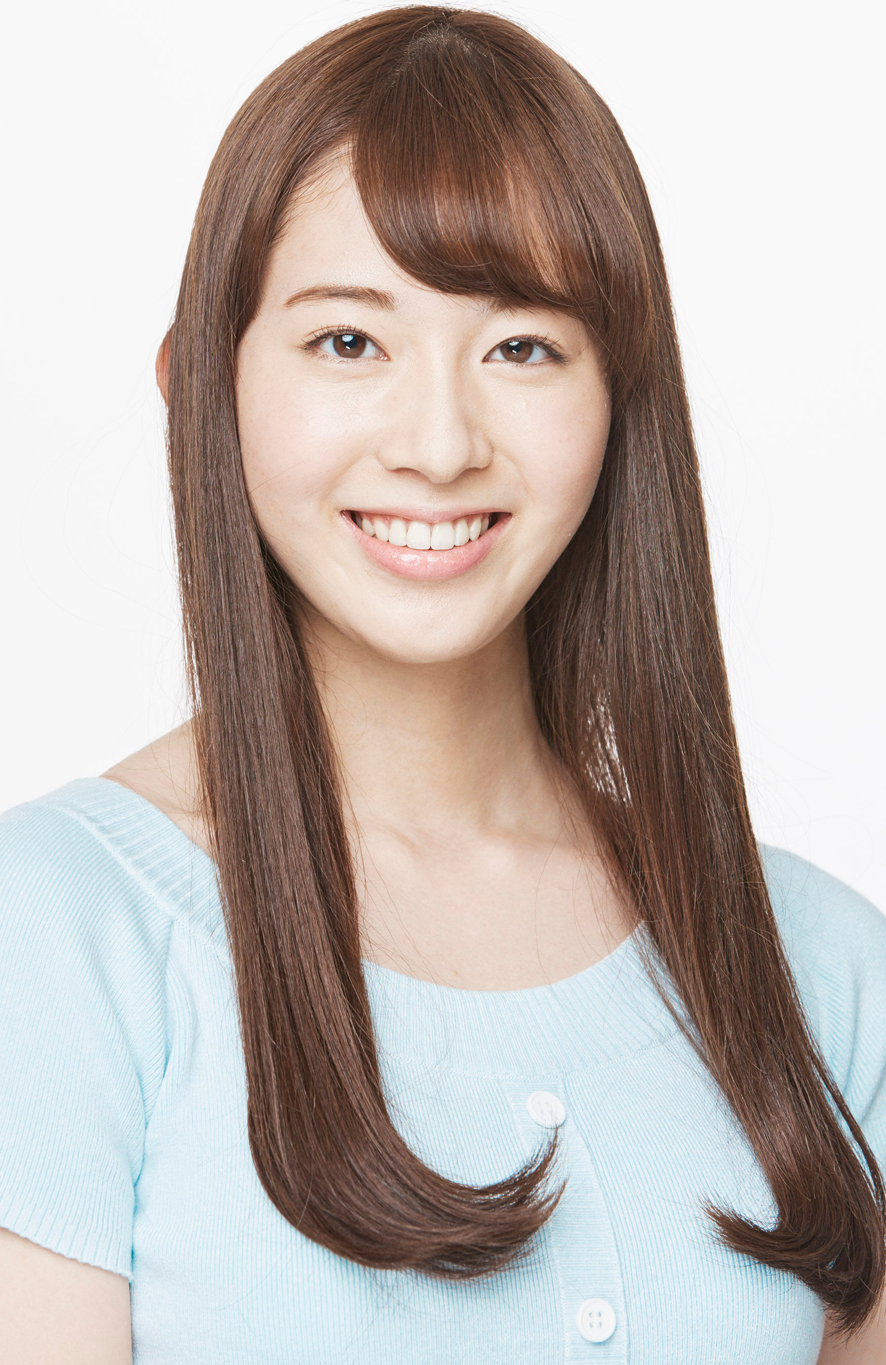結川あみ