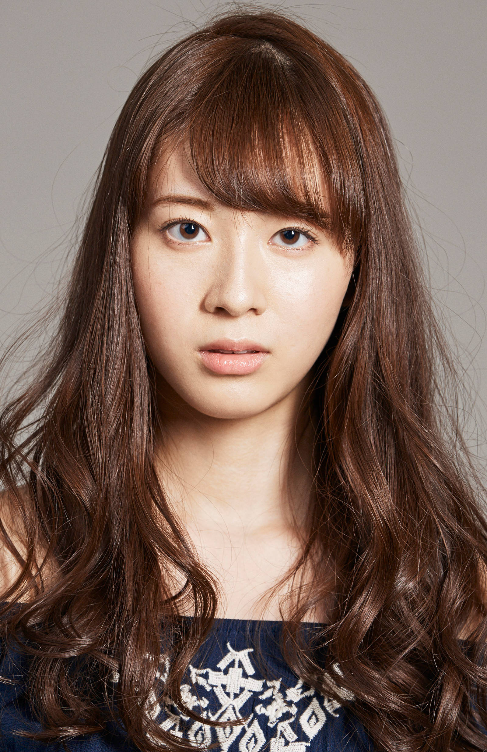 結川あみ