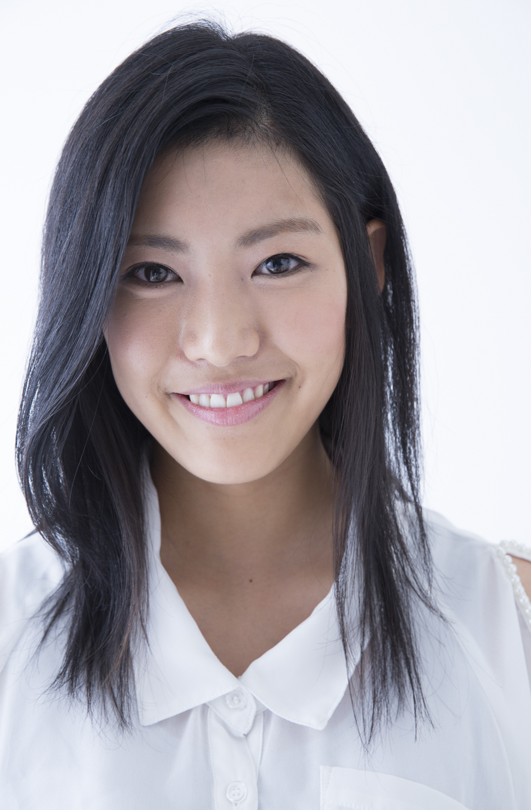 山本ひとみ