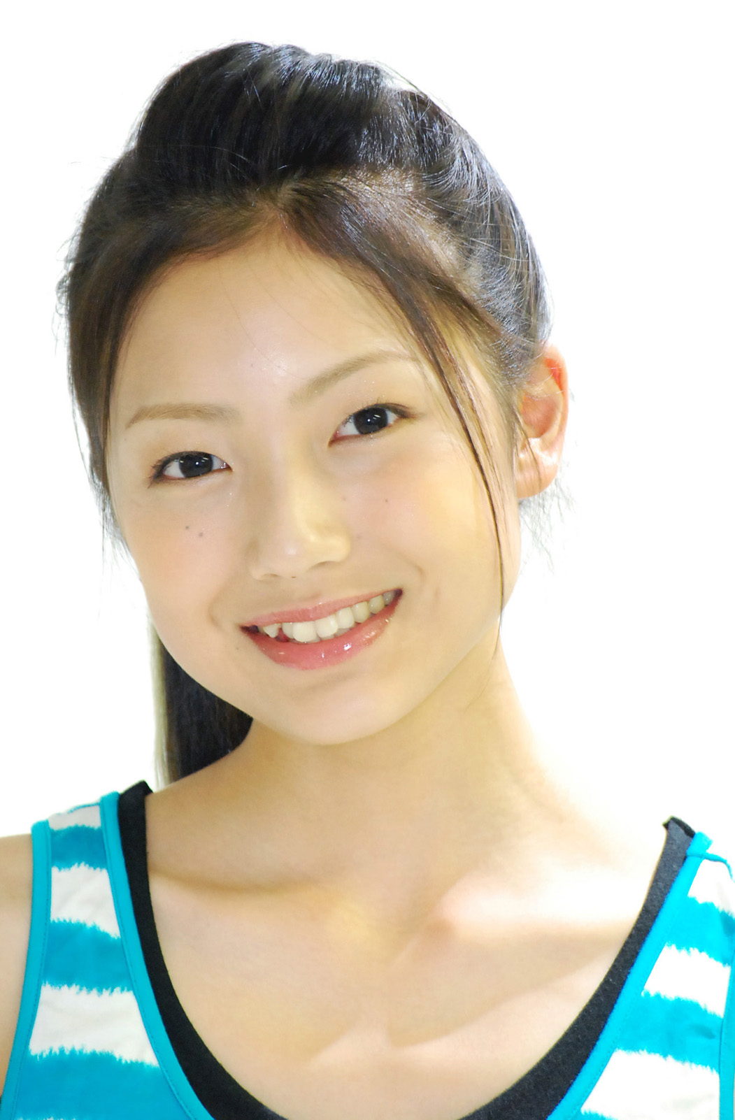 尾中琴美