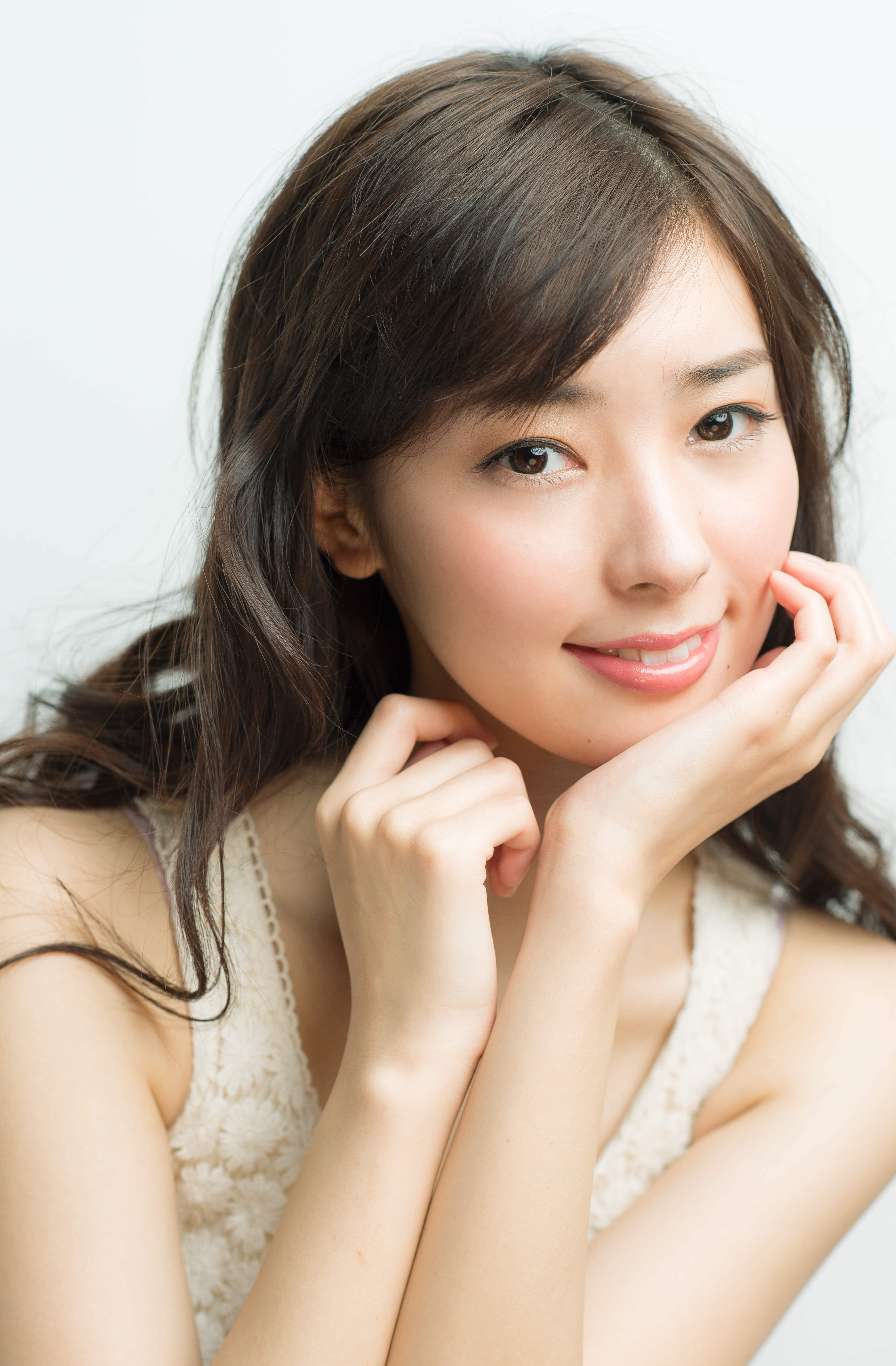 BBMミスキャンパス2014 90枚限定直筆サインカード 宮本茉由(ミス