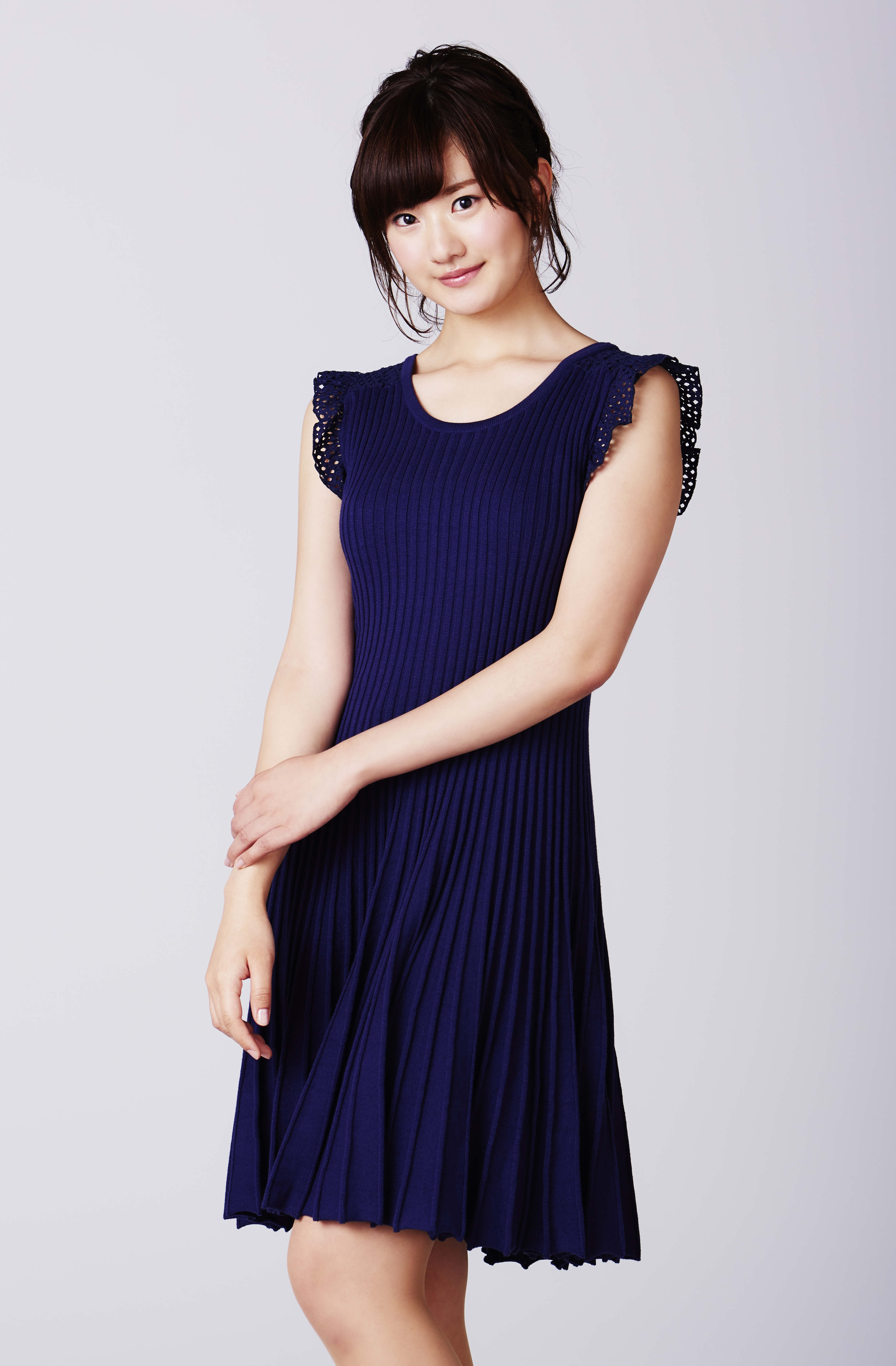 山本かれん