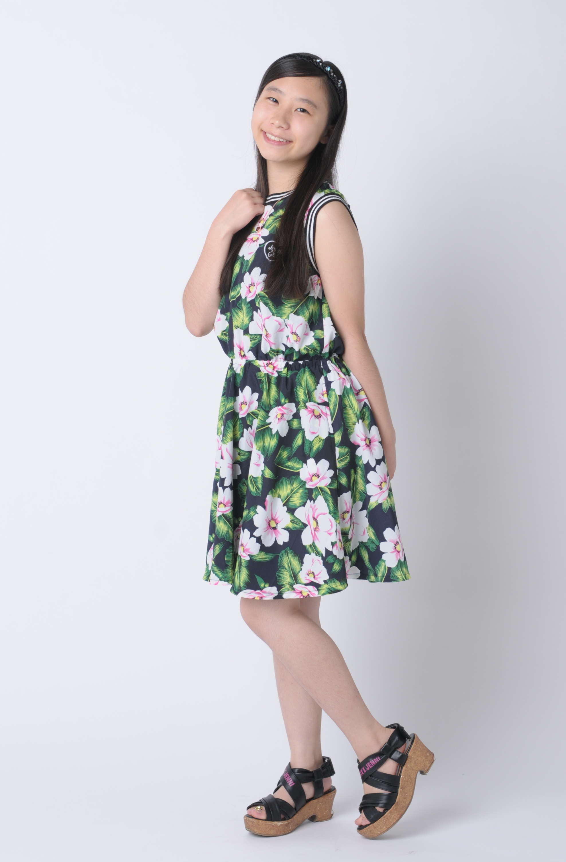 請川ひまり