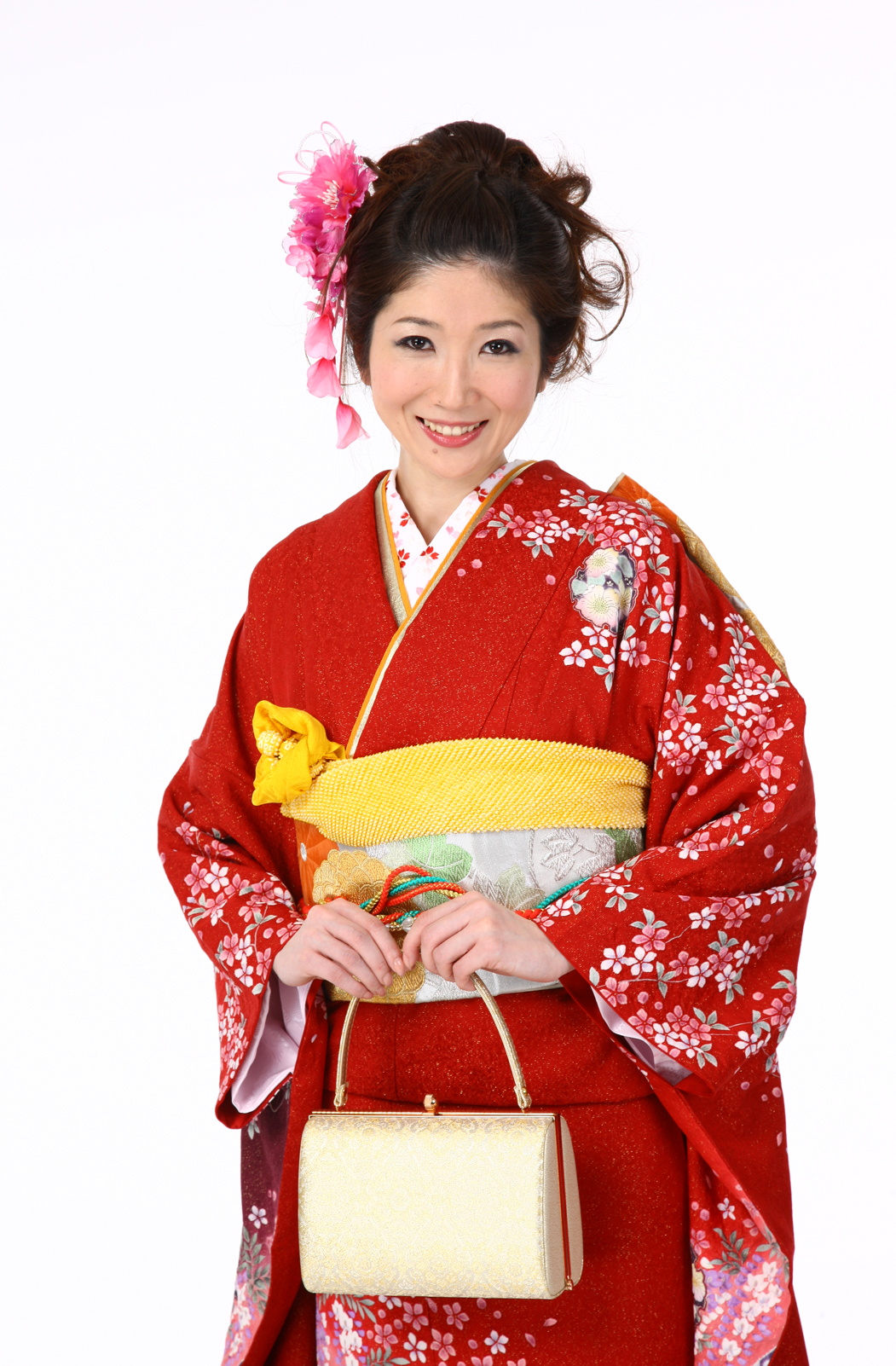 中村育世