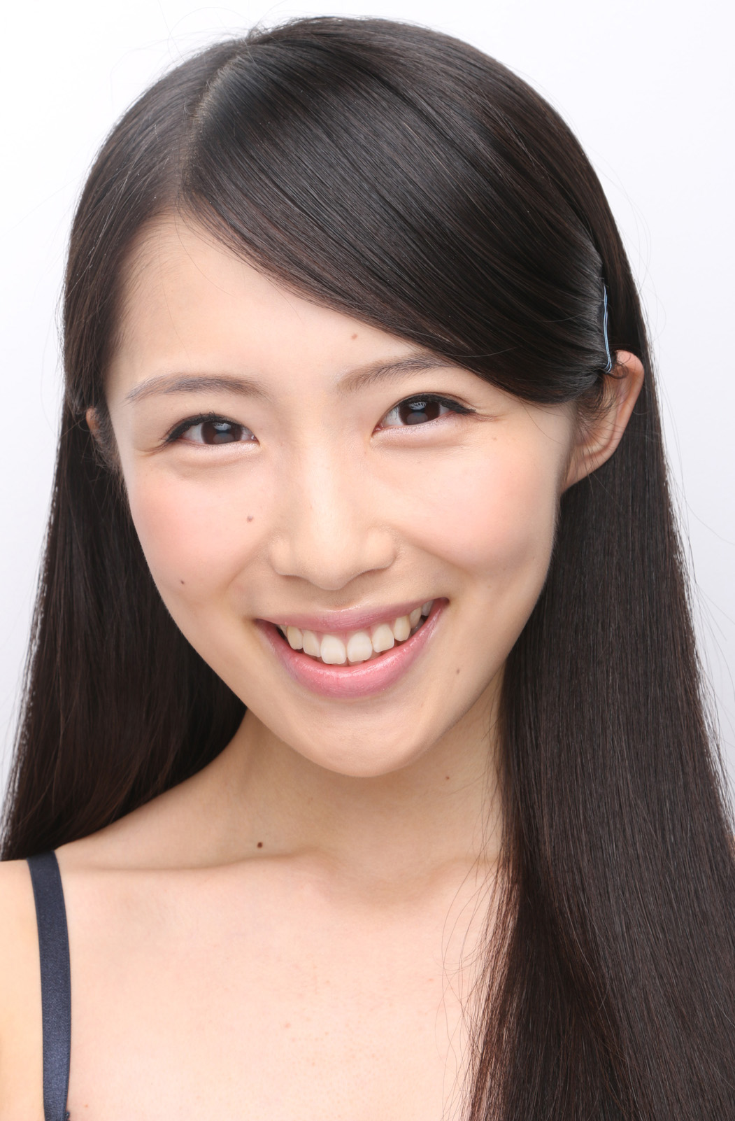 高橋美衣